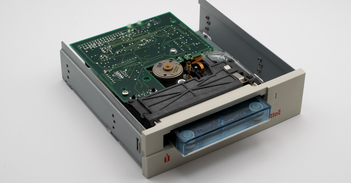 Shared Hosting CPU Limits Explained (and Why Your Site Keeps Crashing)
