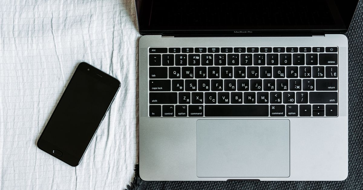 Transfer a Domain to a New Registrar Without Downtime