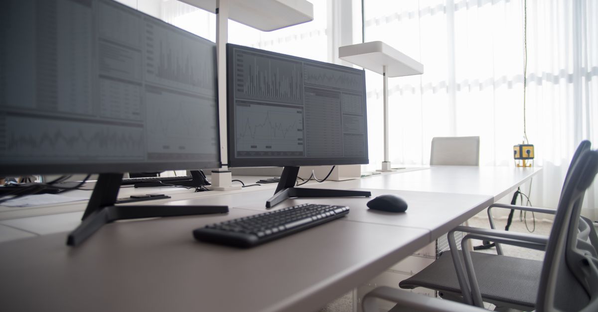 Windows Server 2022 Hotpatching Extended to October 2027